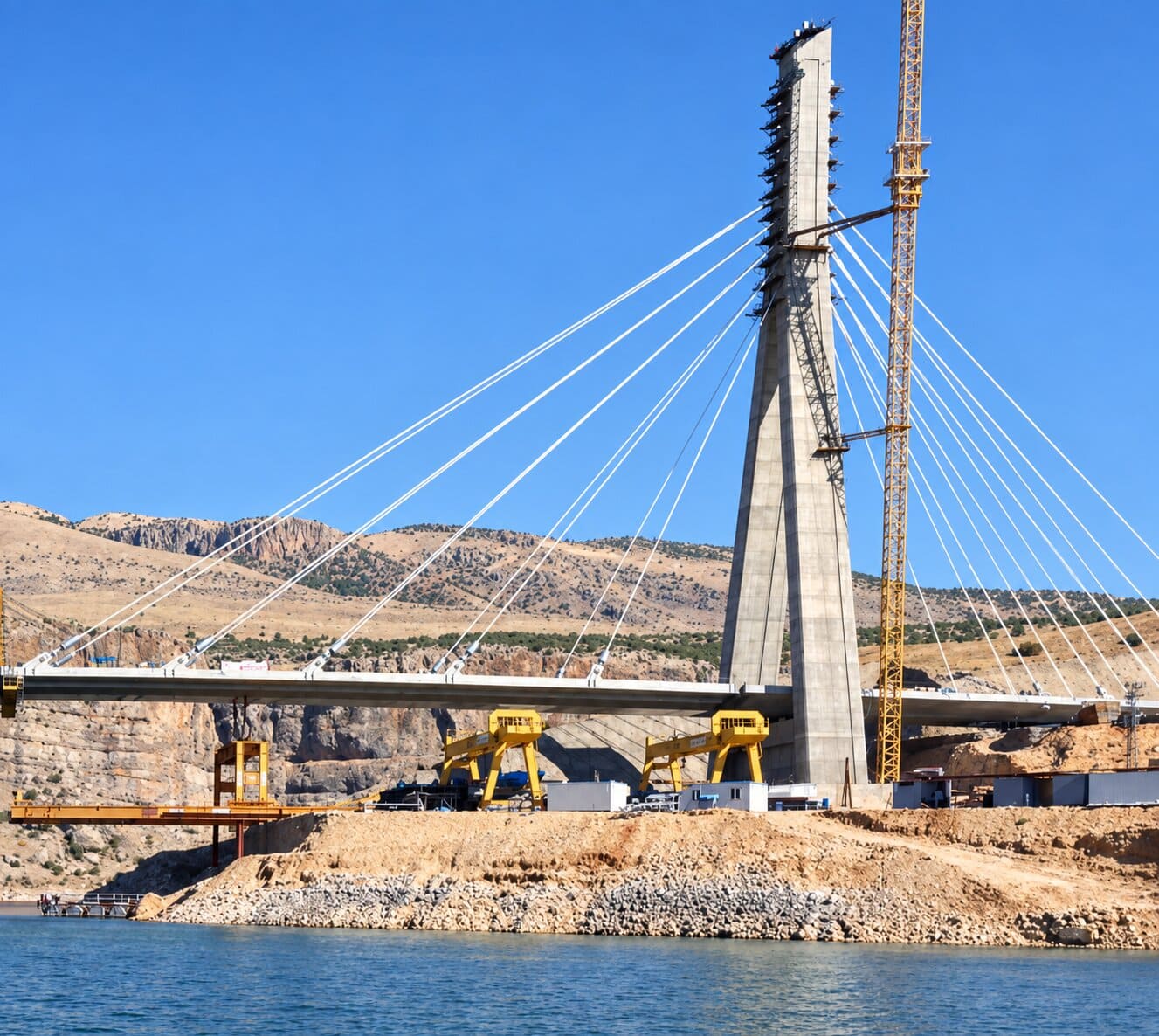 Cesan global industrial crane projects