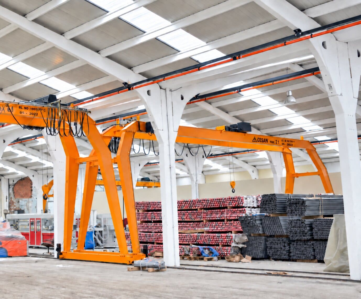 Cesan EOT and gantry crane installation