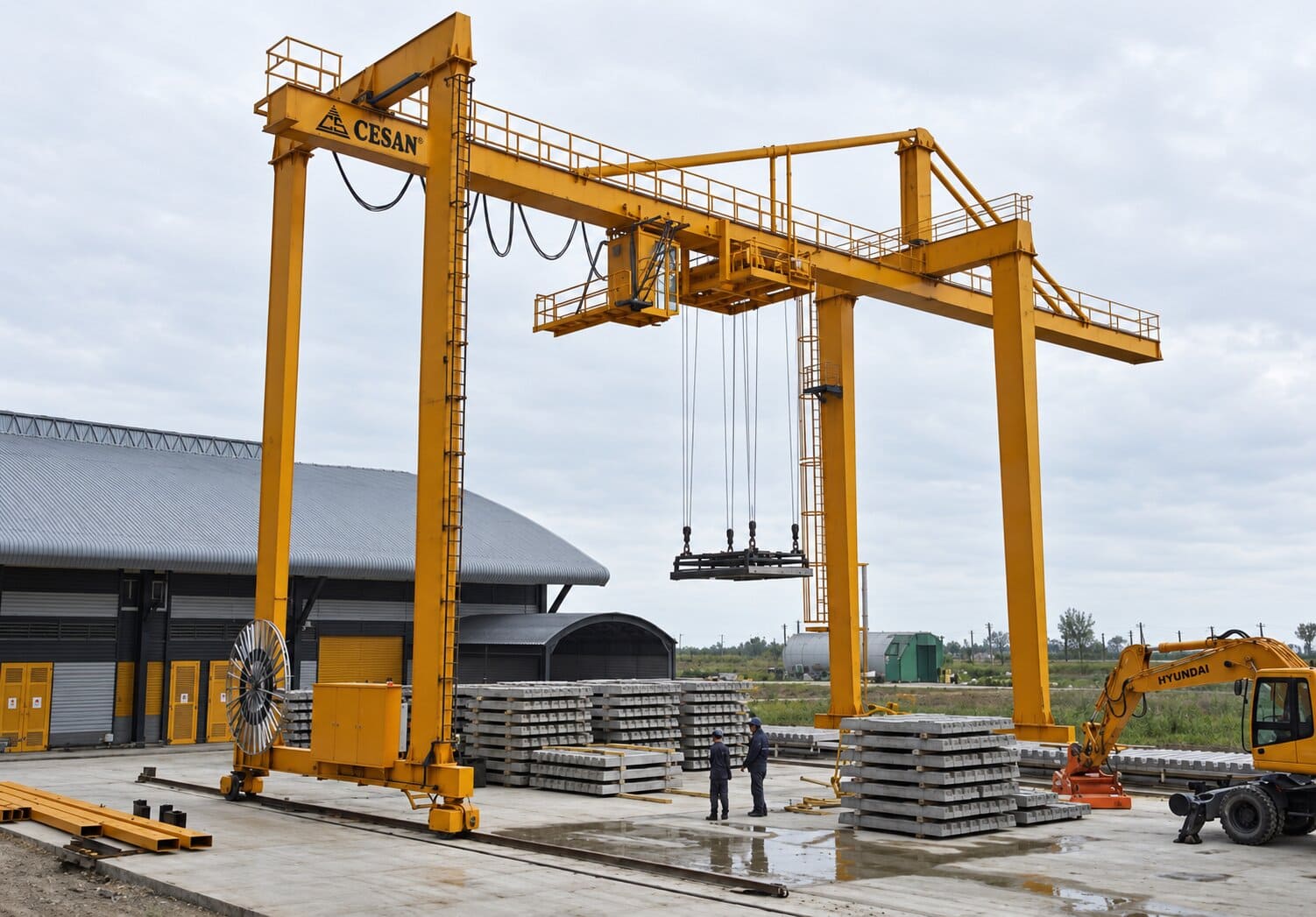 Cesan heavy-duty industrial gantry crane installation